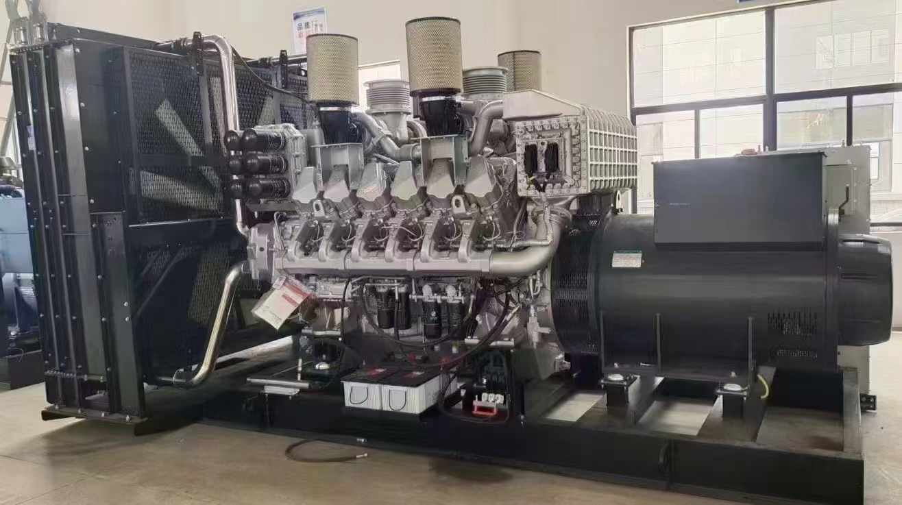 邱县800KW柴油发电机组可以带动多少kw的设备？