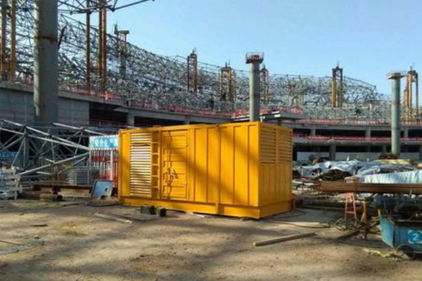 邱县发电机出租如何判断空气滤清器是否需要更换？